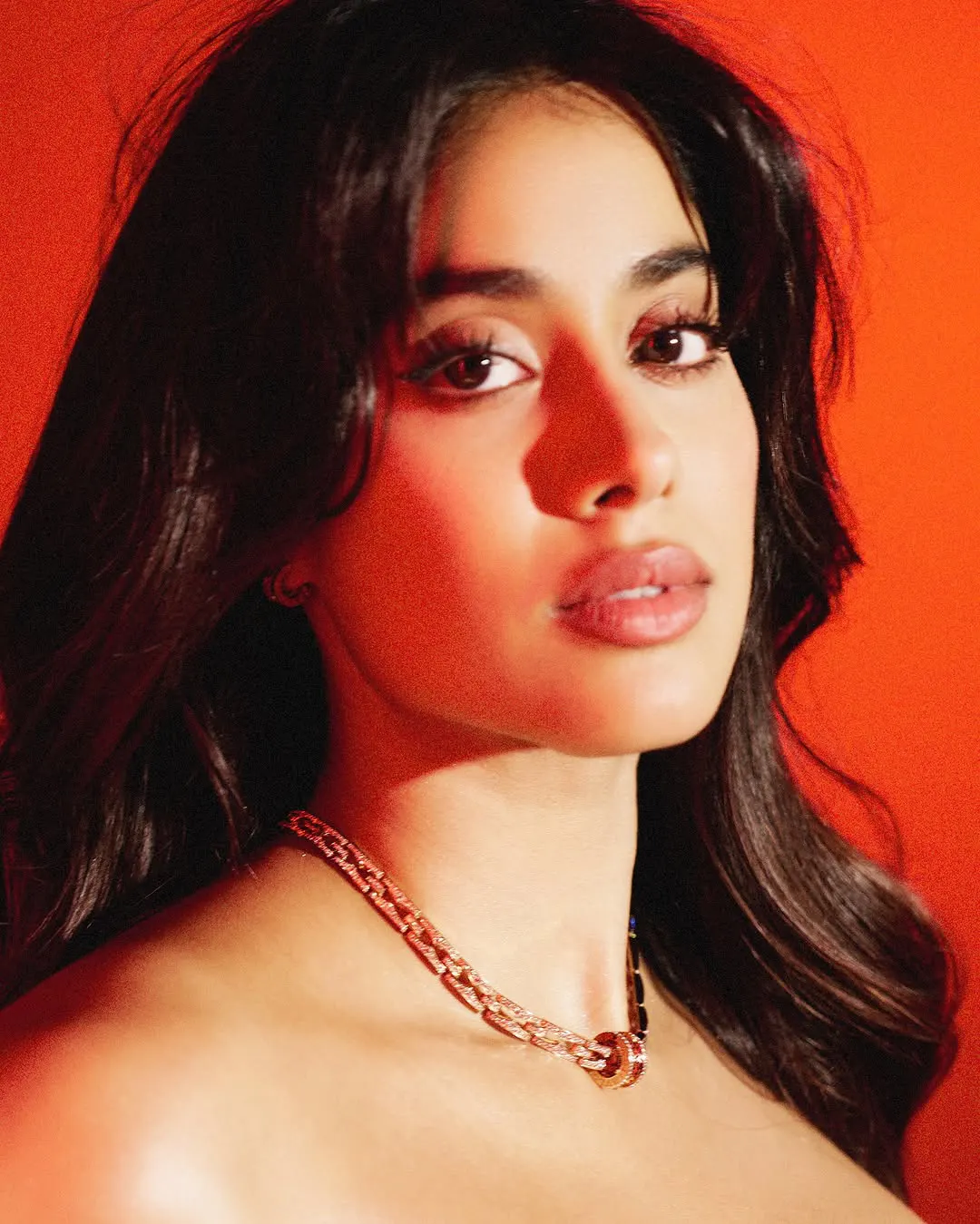 Janhvi Kapoor Sizzling Poses in Red Dress