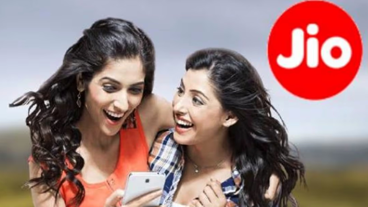 Reliance Jio : జియో యూజర్లకు పండగే.. ఈ 3 ప్లాన్లతో 7 రోజుల ఫ్రీ సర్వీస్.. 200GB వరకు ఎక్స్ట్రా డేటా, ఫ్రీగా OTT బెనిఫిట్స్..! Reliance Jio : జియో యూజర్లకు పండగే.. ఈ 3 ప్లాన్లతో 7 రోజుల ఫ్రీ సర్వీస్.. 200GB వరకు ఎక్స్ట్రా డేటా, ఫ్రీగా OTT బెనిఫిట్స్..!