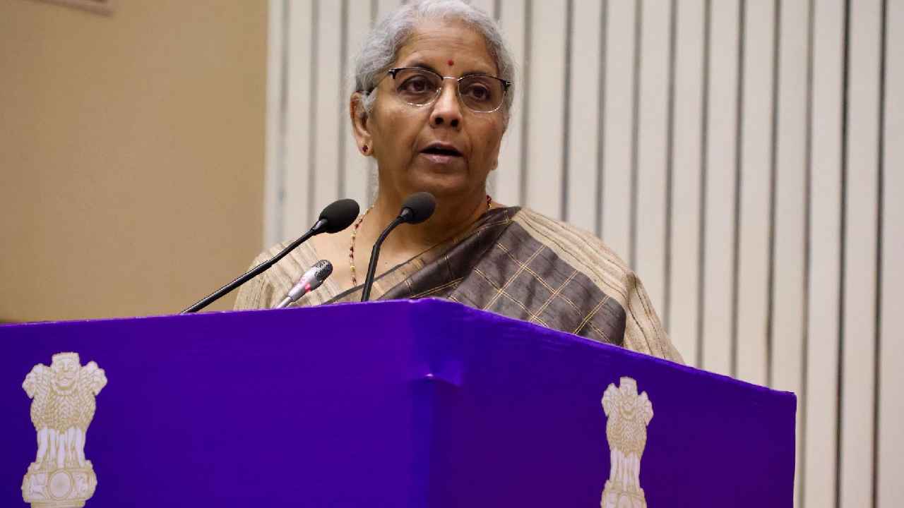 Nirmala Sitharaman : కచ్చితంగా పోలవరం ప్రాజెక్ట్ పూర్తి చేస్తాం- కేంద్ర మంత్రి నిర్మలా సీతారామన్ Nirmala Sitharaman : కచ్చితంగా పోలవరం ప్రాజెక్ట్ పూర్తి చేస్తాం- కేంద్ర మంత్రి నిర్మలా సీతారామన్