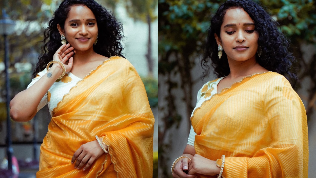 Pavani Karanam : పుష్ప 2 ఫేమ్ పావని ఉగాది నాడు చీరలో అలరిస్తూ.. ఫొటోలు..