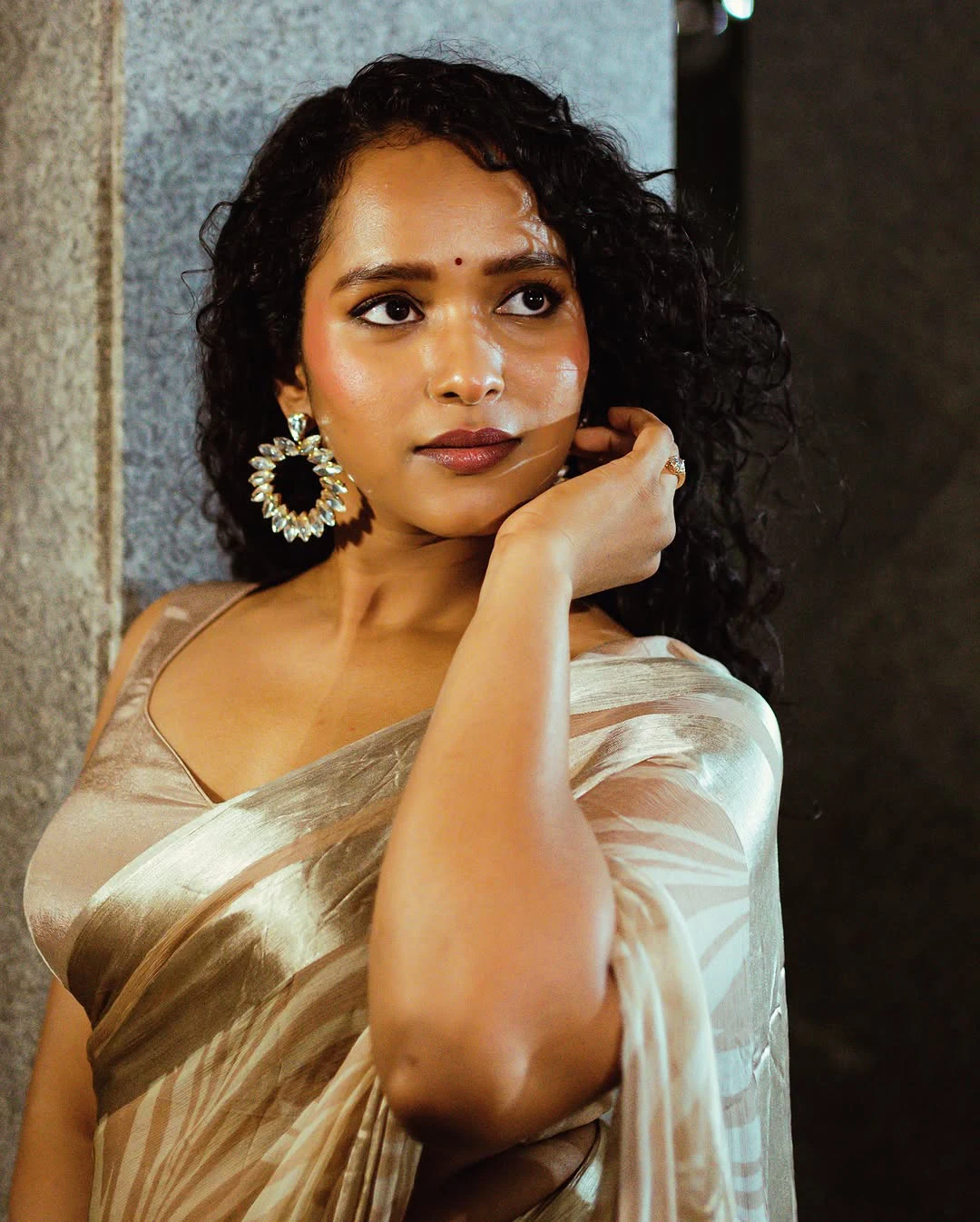 Pushpa 2 Fame Pavani Karanam Photos in Saree