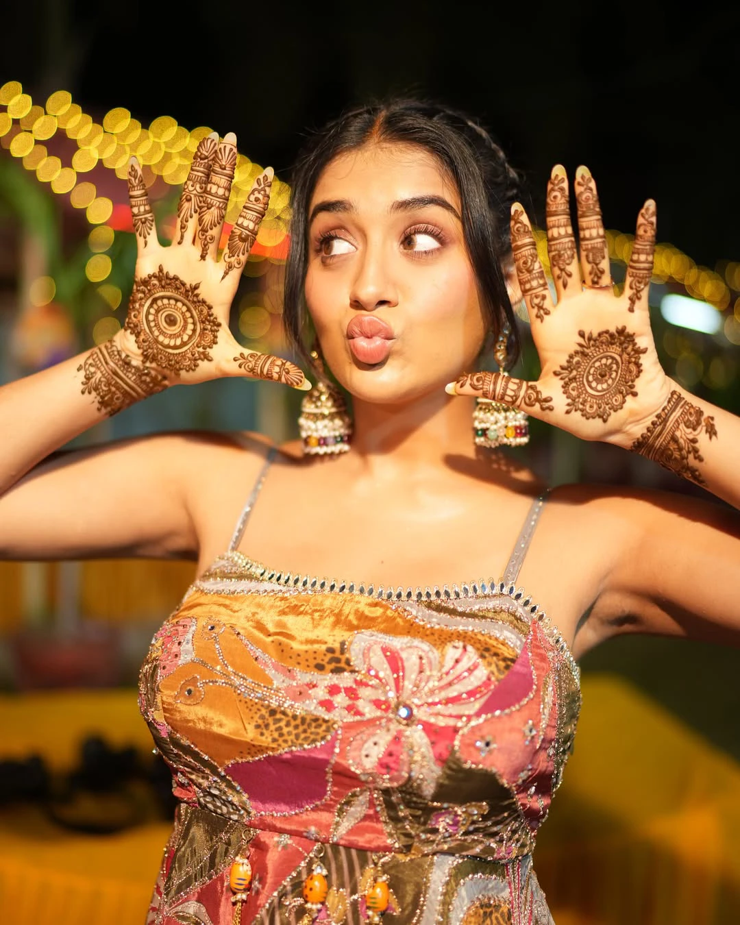 Rashi Singh Cute Photos with Mehndi