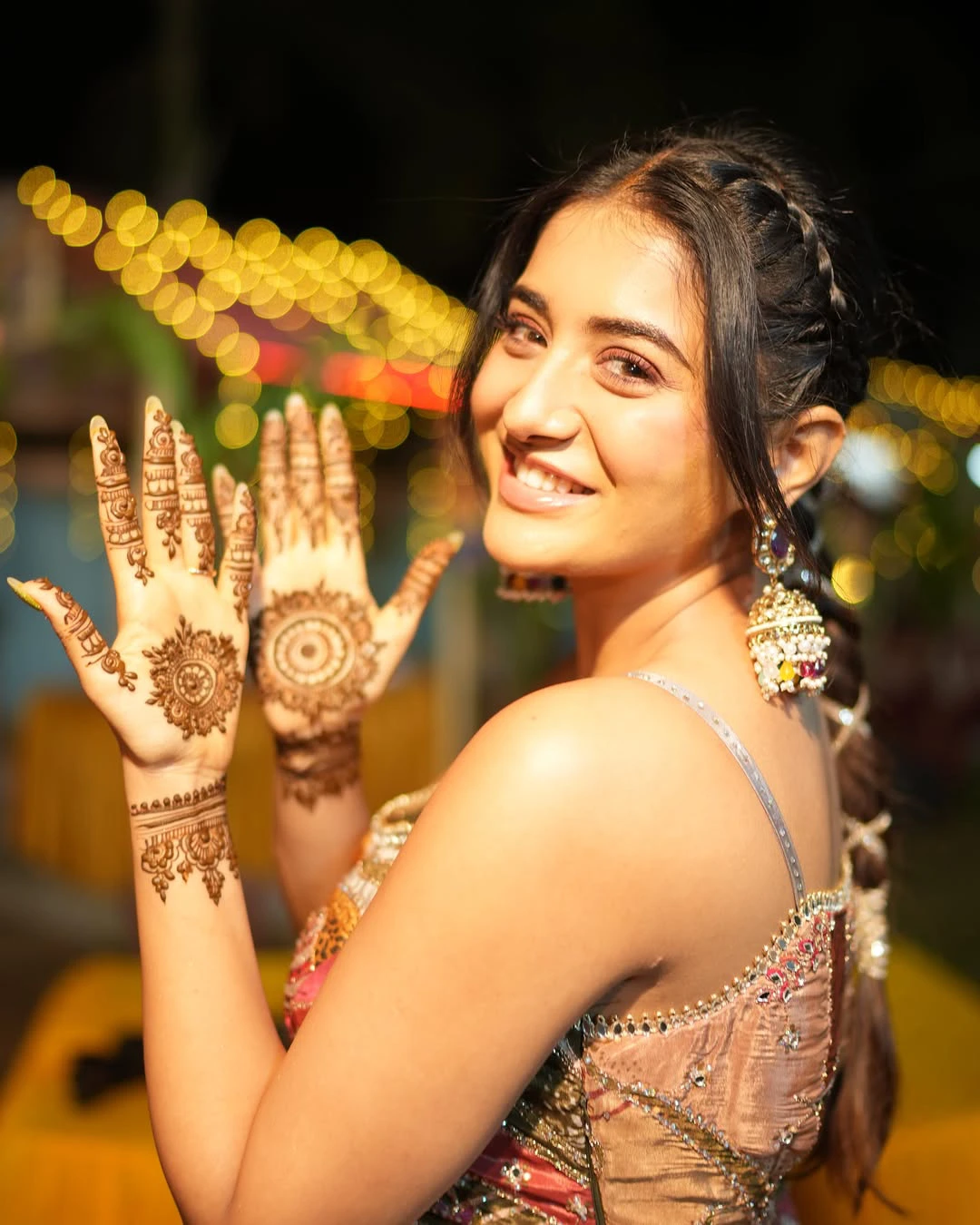 Rashi Singh Cute Photos with Mehndi