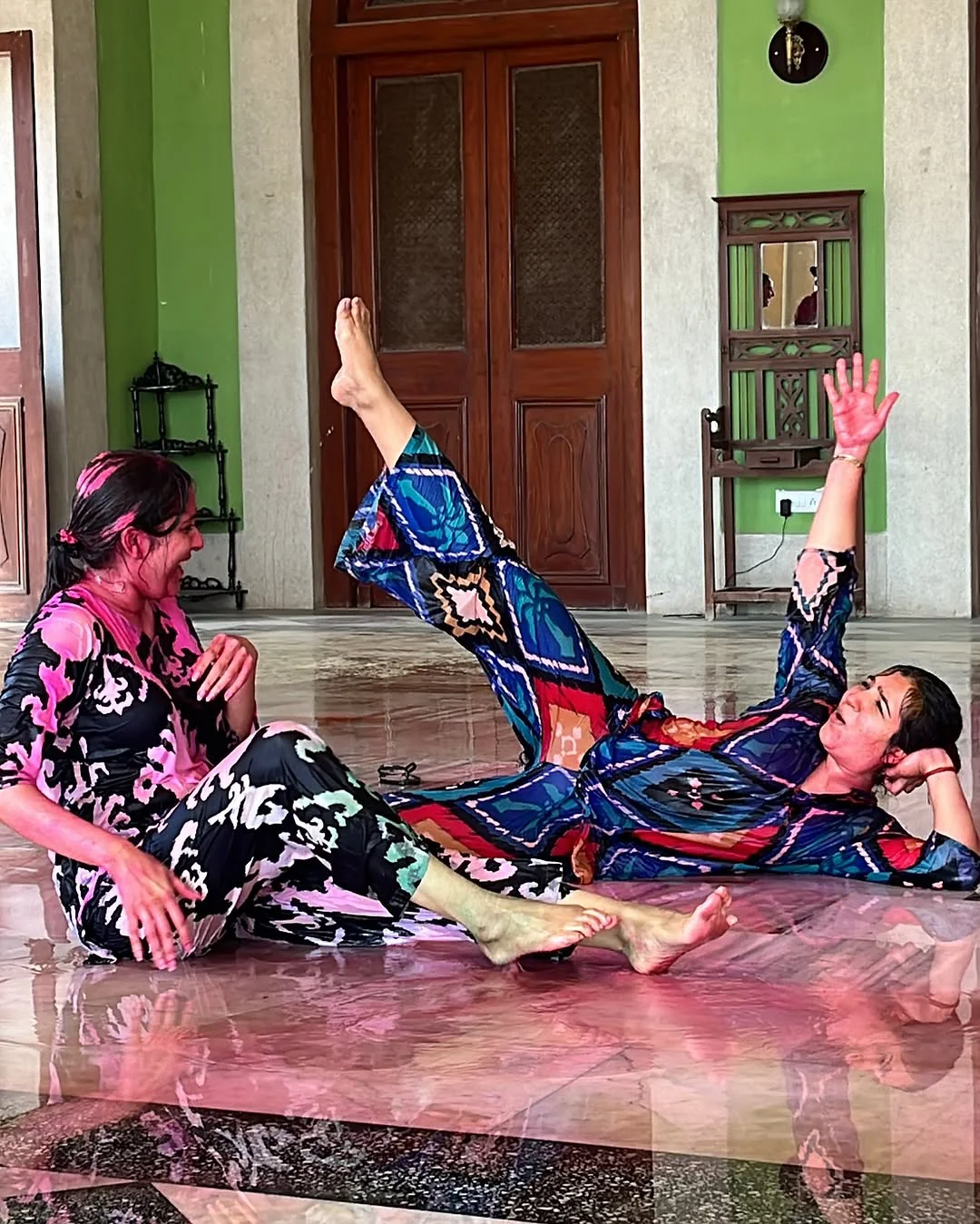 Anchor Rashmi Gautam Holi Celebrations