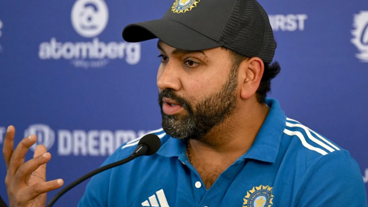 Rohit Sharma Retirement : క్రికెట్ ఫ్యాన్స్కు కిక్కెక్కించే న్యూస్.. రోహిత్ శర్మ రిటైర్మెంట్ లేనట్టే.. 2027 వరల్డ్ కప్ కొట్టడమే టార్గెట్..! Rohit Sharma Retirement : క్రికెట్ ఫ్యాన్స్కు కిక్కెక్కించే న్యూస్.. రోహిత్ శర్మ రిటైర్మెంట్ లేనట్టే.. 2027 వరల్డ్ కప్ కొట్టడమే టార్గెట్..!