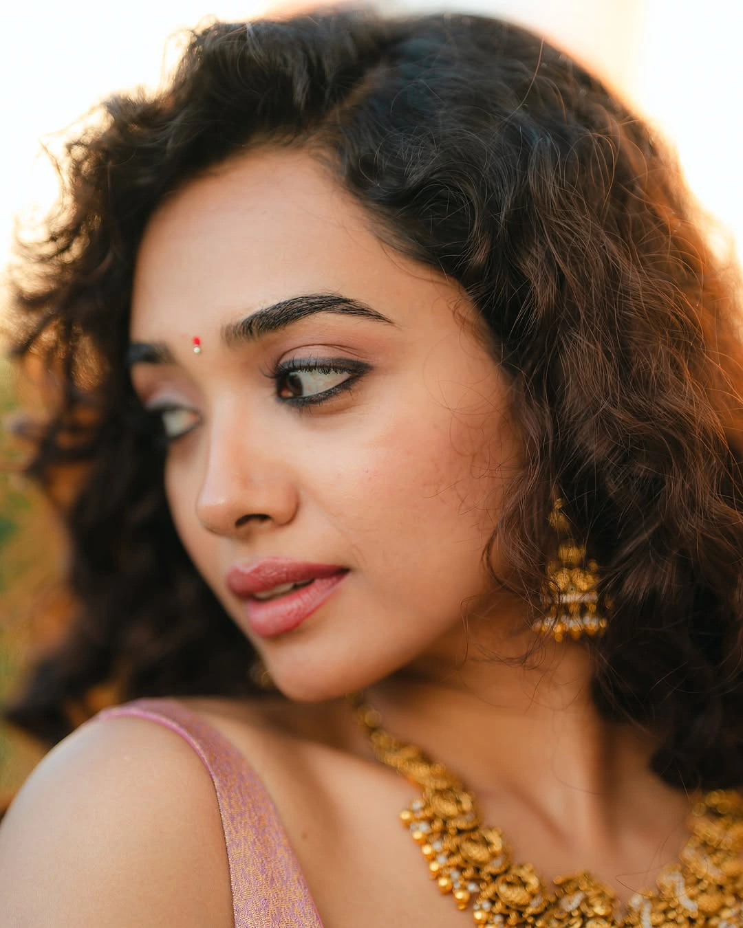 Saanve Megghana Cute Photos in Saree