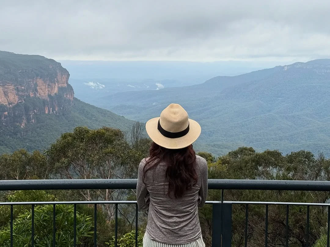 Samantha Enjoying Vacation in Sydney Wildlife Park