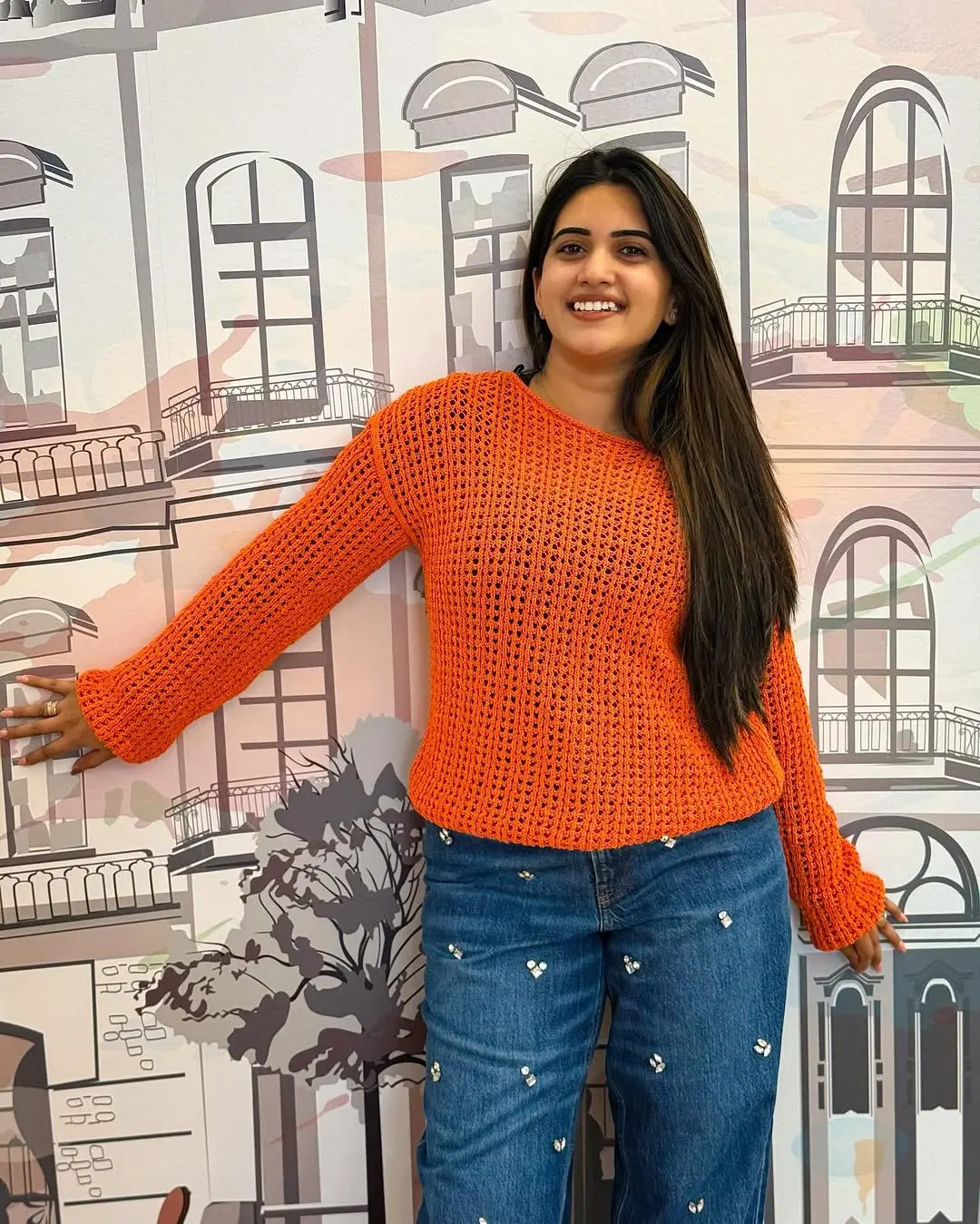 Sravanthi Chokarapu Enjoying Vacation in Dubai