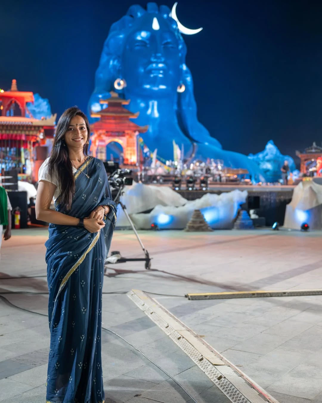 Srinidhi Shetty Celebrates Shivaratri at Adiyogi