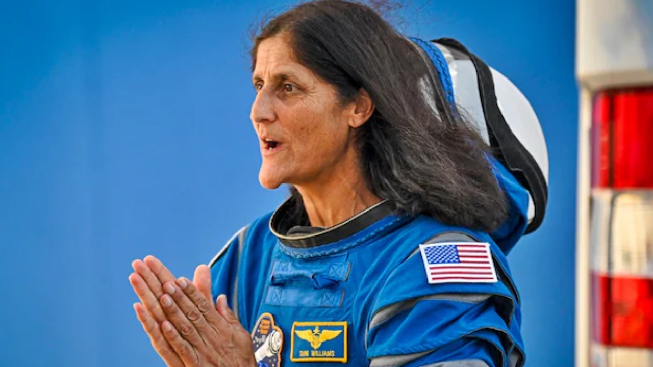Sunita Williams : సునీత విలియమ్స్ చివరిసారిగా భారత్కు ఎప్పుడు వచ్చారు? ఆమె ఏమి చేశారంటే? Sunita Williams : సునీత విలియమ్స్ చివరిసారిగా భారత్కు ఎప్పుడు వచ్చారు? ఆమె ఏమి చేశారంటే?
