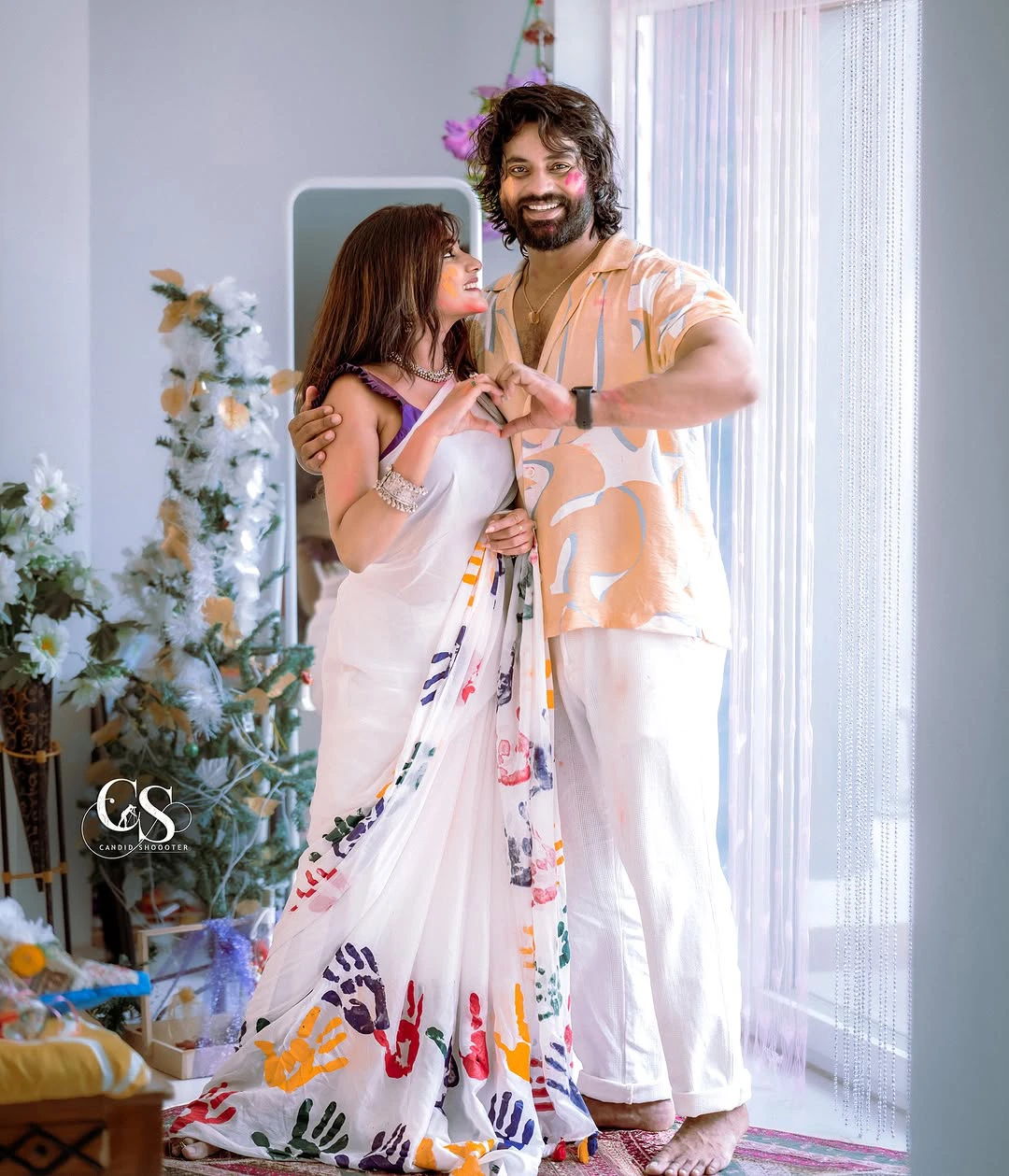 Bigg Boss Fame Vasanthi Krishnan Shares Cute Holi Photos with her Husband Pawan Kalyan