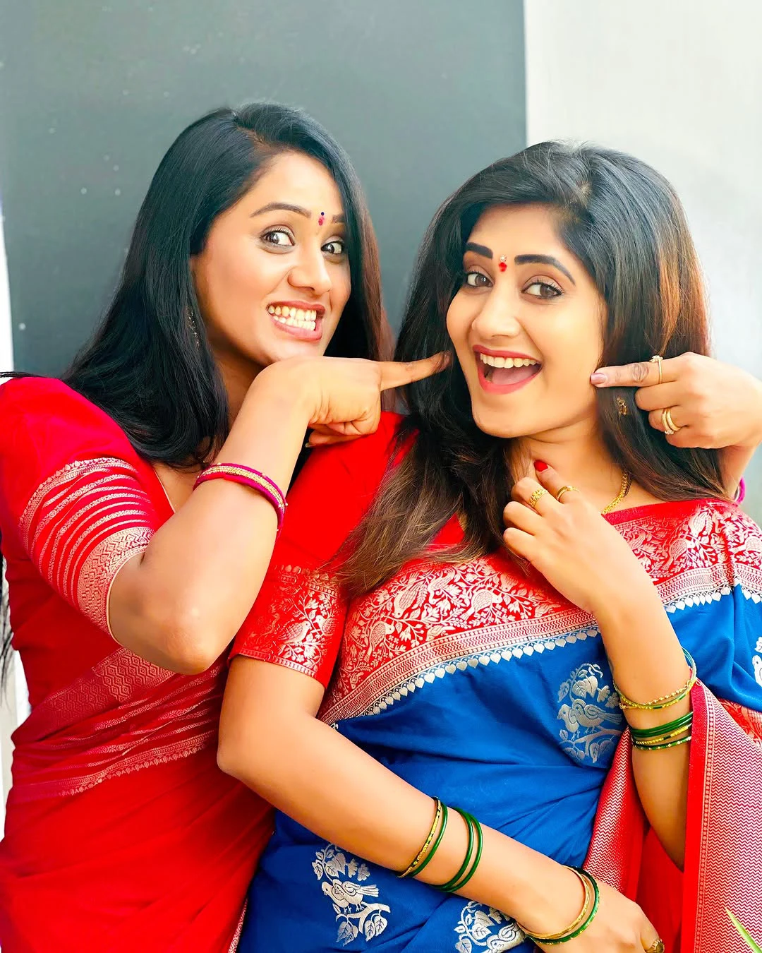 Bigg Boss Fame Vasanthi Krishnan Keerthi Bhat Ugadi Photos