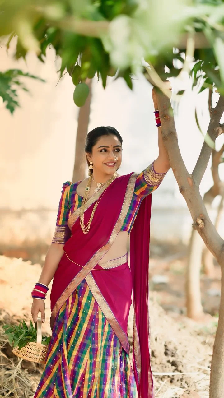Vithika Sheru Ugadi Special Photos in Half Saree