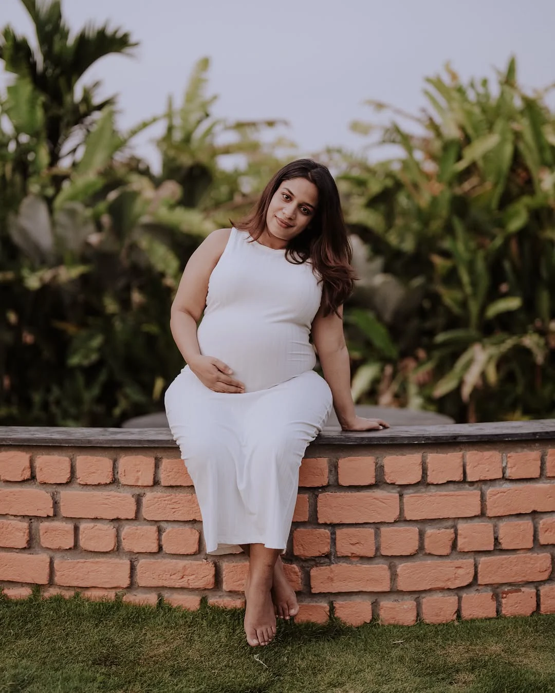 Youtuber Mahathalli Jahnavi Dasetty Baby Bump Photos