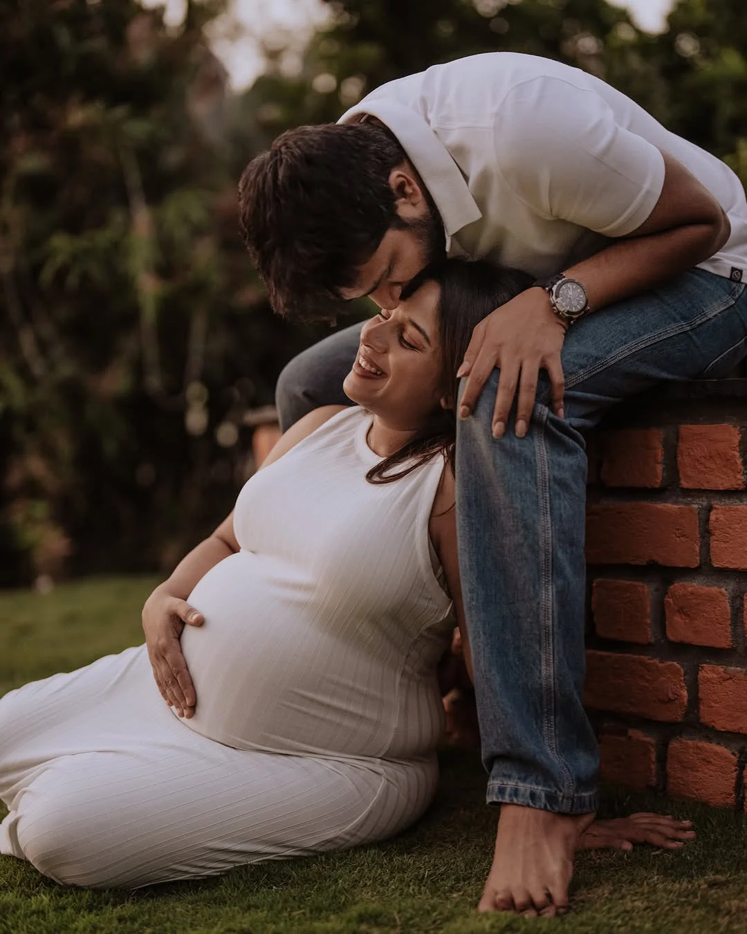 Youtuber Mahathalli Jahnavi Dasetty Baby Bump Photos