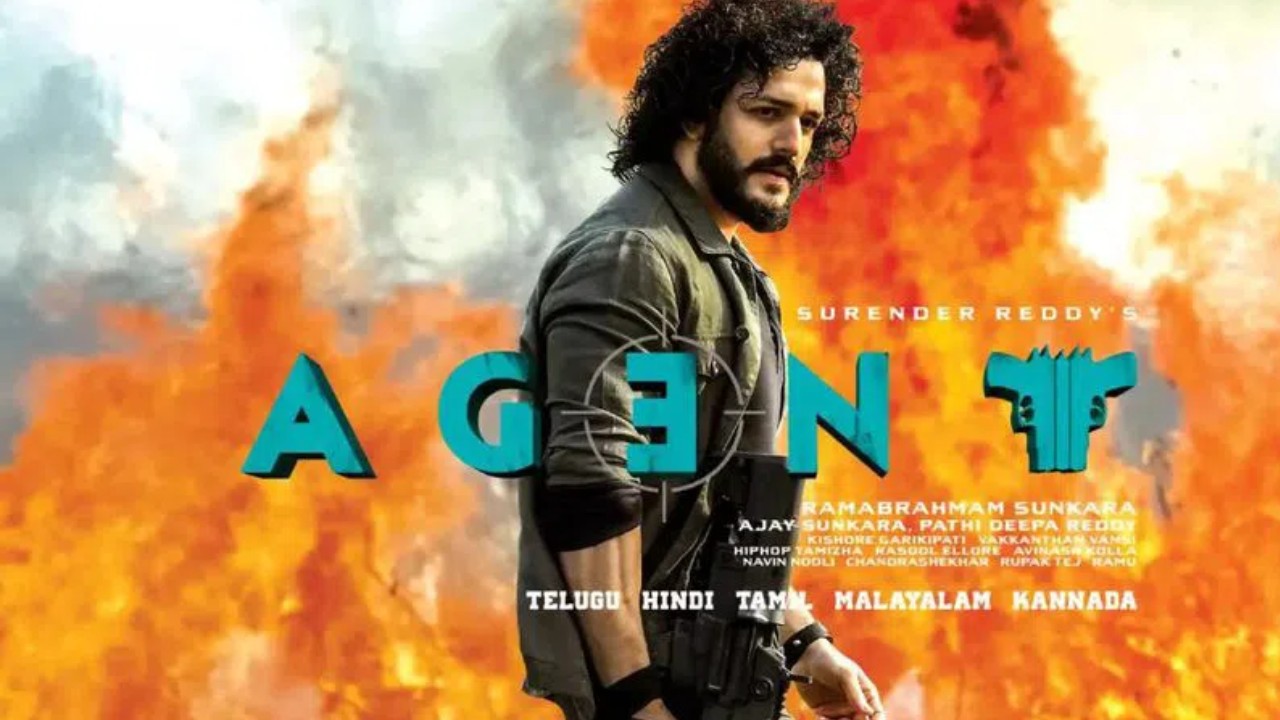 Agent : హమ్మయ్య.. రెండేళ్ల తర్వాత అయ్యగారి సినిమా ఓటీటీలోకి.. ట్రైలర్ కూడా రిలీజ్.. ఎప్పుడు? ఏ ఓటీటీలో? Agent : హమ్మయ్య.. రెండేళ్ల తర్వాత అయ్యగారి సినిమా ఓటీటీలోకి.. ట్రైలర్ కూడా రిలీజ్.. ఎప్పుడు? ఏ ఓటీటీలో?