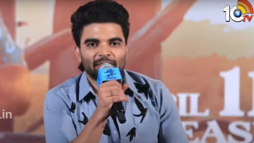 Anchor Pradeep Didn't Take Remuneration for Akkada Ammayi Ikkada Abbayi Movie