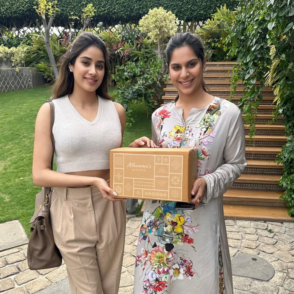 Ram Charan Wife Upasana Special Gift to Janhvi Kapoor Photo goes Viral 
