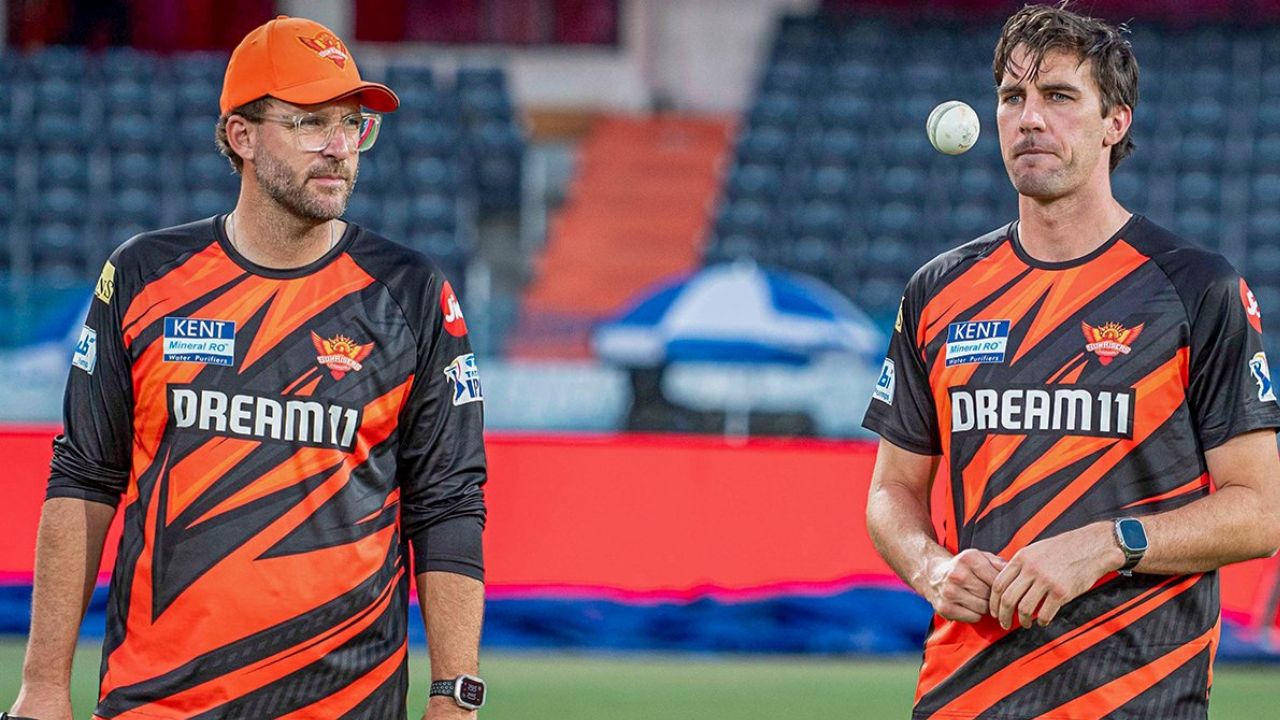 IPL 2025: పాయింట్ల పట్టికలో అగ్రస్థానంలో ఉన్న జట్టు ఏది? టాప్ బ్యాటర్, బౌలర్ ఎవరు? IPL 2025: పాయింట్ల పట్టికలో అగ్రస్థానంలో ఉన్న జట్టు ఏది? టాప్ బ్యాటర్, బౌలర్ ఎవరు?