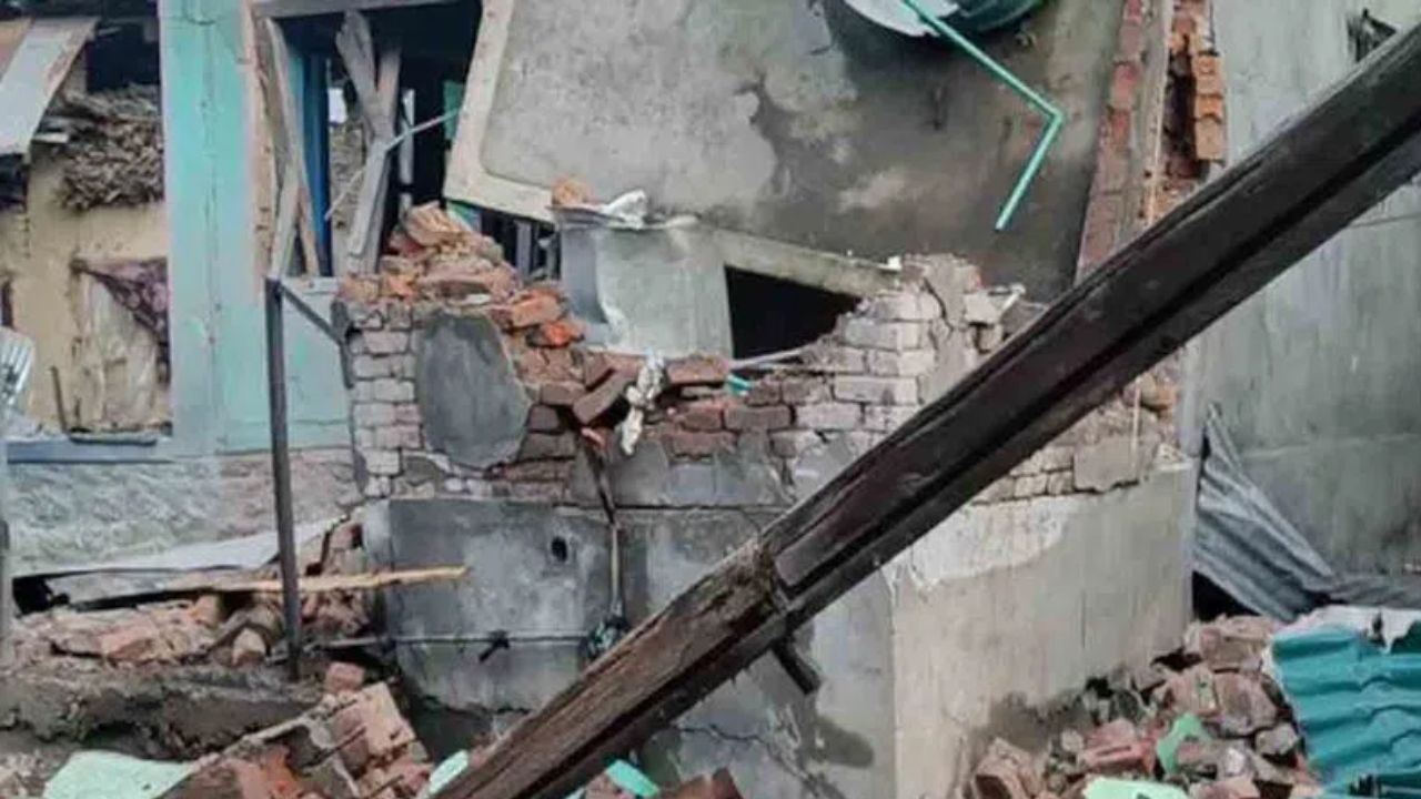 Pahalgam attack: అవును నా సోదరుడు ముజాహిదీనే.. ఒప్పుకున్న మహిళ.. అతడు పాక్కు వెళ్లి వచ్చి.. Pahalgam attack: అవును నా సోదరుడు ముజాహిదీనే.. ఒప్పుకున్న మహిళ.. అతడు పాక్కు వెళ్లి వచ్చి..