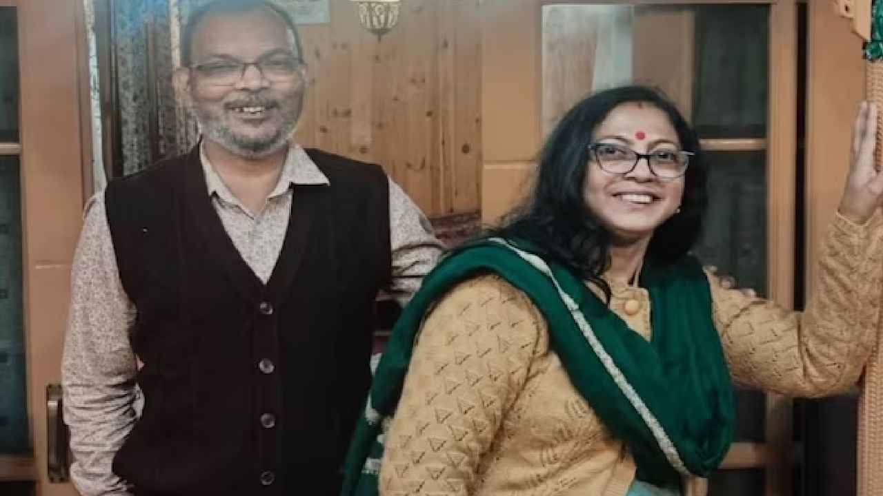 Pahalgam Terror Attack: నా ఫ్యామిలీతో చెట్టు కింద నిద్రపోతున్నా, ఇంతలో కాల్పుల శబ్దం, అలా తృటిలో ప్రాణాలతో బయటపడ్డా- ప్రొఫెసర్ భయానక అనుభవం Pahalgam Terror Attack: నా ఫ్యామిలీతో చెట్టు కింద నిద్రపోతున్నా, ఇంతలో కాల్పుల శబ్దం, అలా తృటిలో ప్రాణాలతో బయటపడ్డా- ప్రొఫెసర్ భయానక అనుభవం