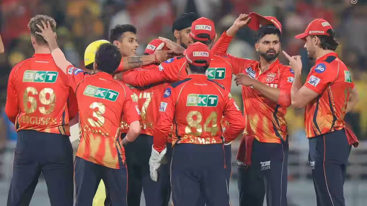 PBKS vs KKR : కోల్కతాతో మ్యాచ్కు ముందు పంజాబ్ కింగ్స్కు భారీ షాక్.. శ్రేయస్ అయ్యర్కు కొత్త కష్టం.. PBKS vs KKR : కోల్కతాతో మ్యాచ్కు ముందు పంజాబ్ కింగ్స్కు భారీ షాక్.. శ్రేయస్ అయ్యర్కు కొత్త కష్టం..