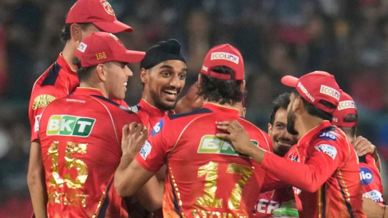 IPL 2025: చరిత్ర సృష్టించిన పంజాబ్ కింగ్స్ బౌలర్ అర్షదీప్ సింగ్.. IPL 2025: చరిత్ర సృష్టించిన పంజాబ్ కింగ్స్ బౌలర్ అర్షదీప్ సింగ్..