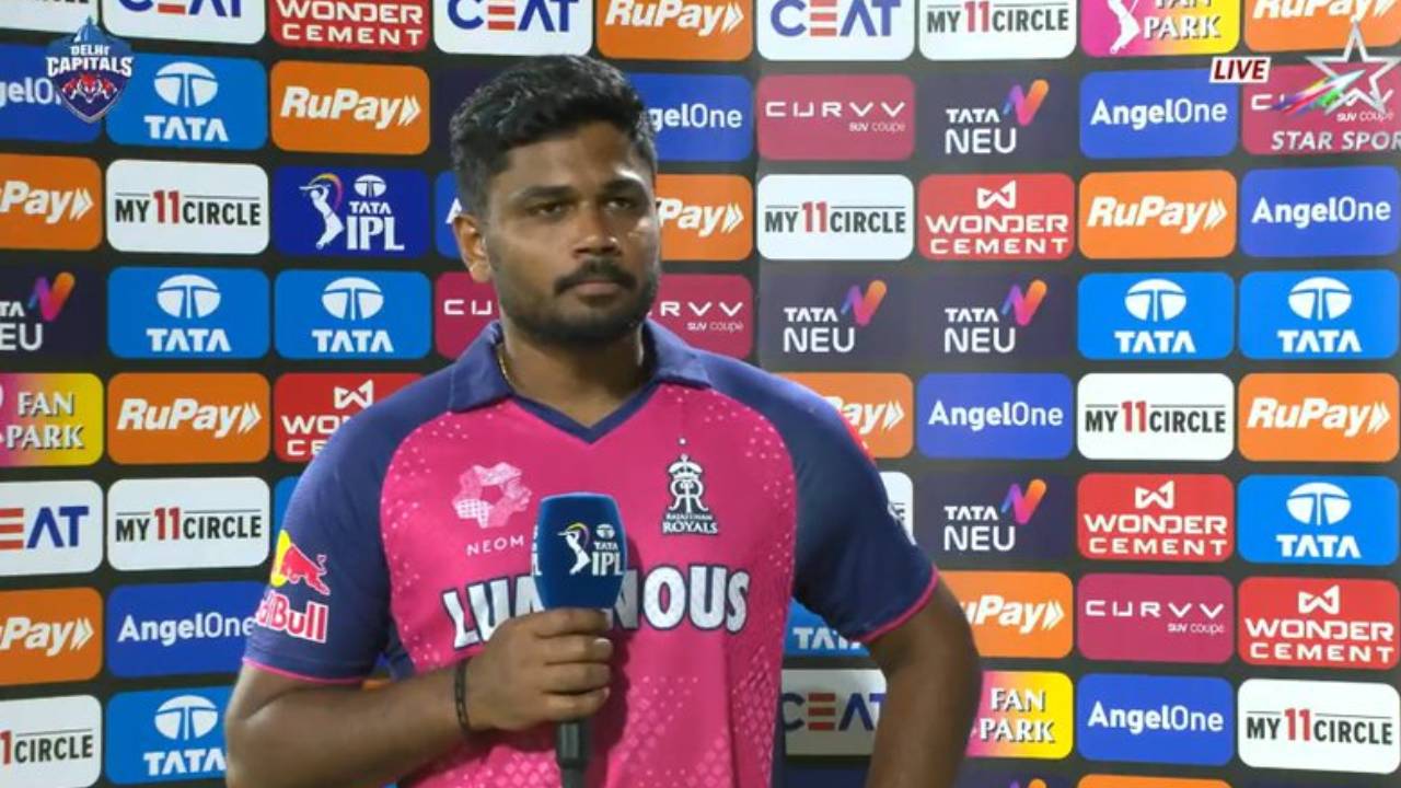 DC vs RR : ఢిల్లీ పై సూపర్ ఓవర్లో ఓటమి.. రాజస్థాన్ కెప్టెన్ సంజూశాంసన్ కీలక వ్యాఖ్యలు.. DC vs RR : ఢిల్లీ పై సూపర్ ఓవర్లో ఓటమి.. రాజస్థాన్ కెప్టెన్ సంజూశాంసన్ కీలక వ్యాఖ్యలు..