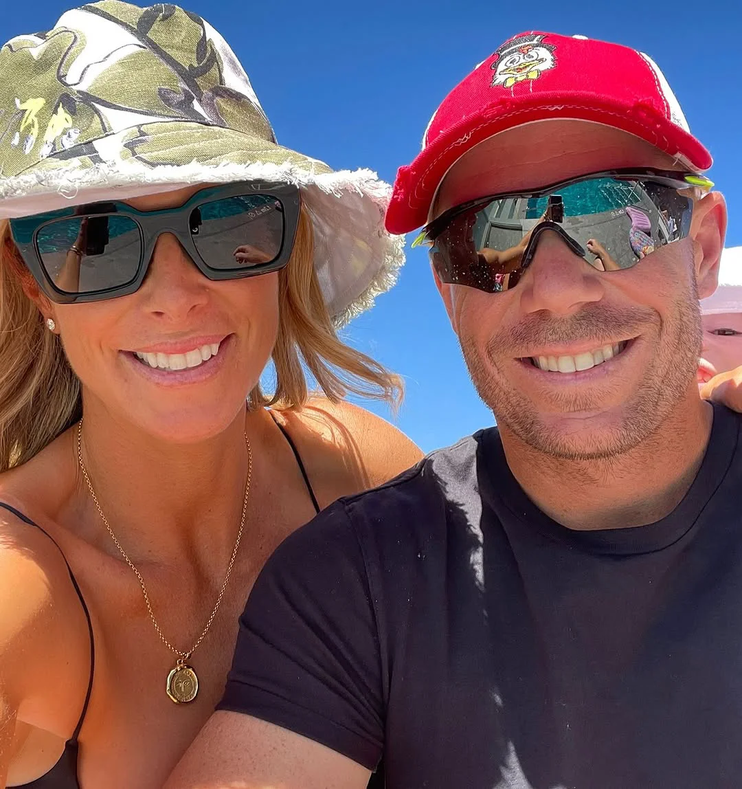 David Warner Shares Photos with his Wife on 10th Wedding Anniversary