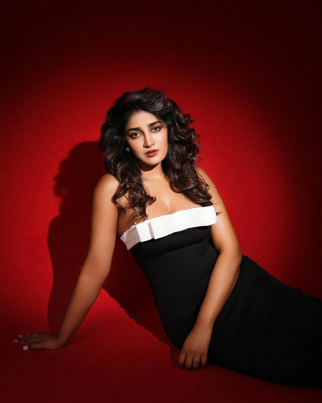 Dimple Hayathi Sizzling Photos