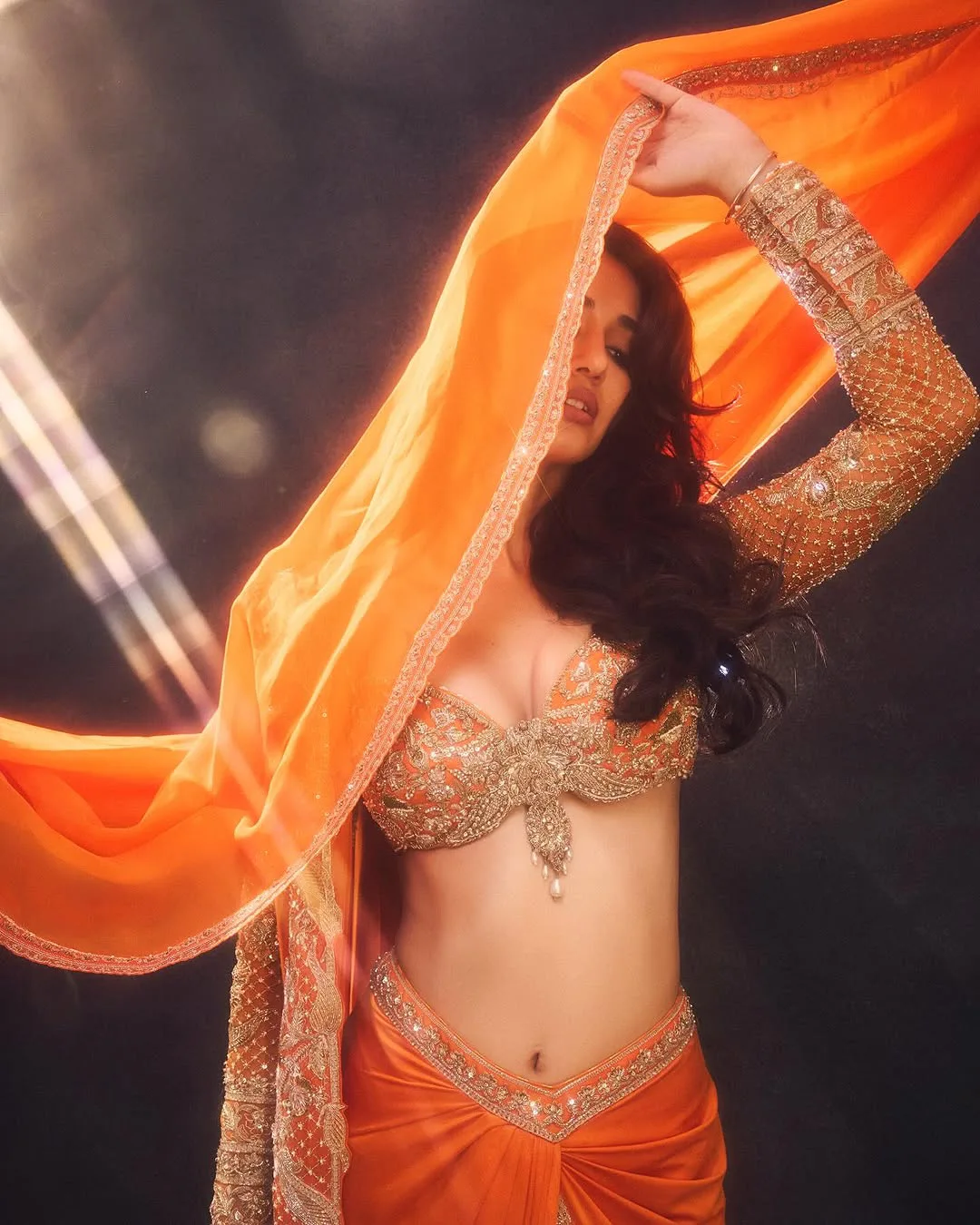 Disha Patani Stunning Looks with her Beauty