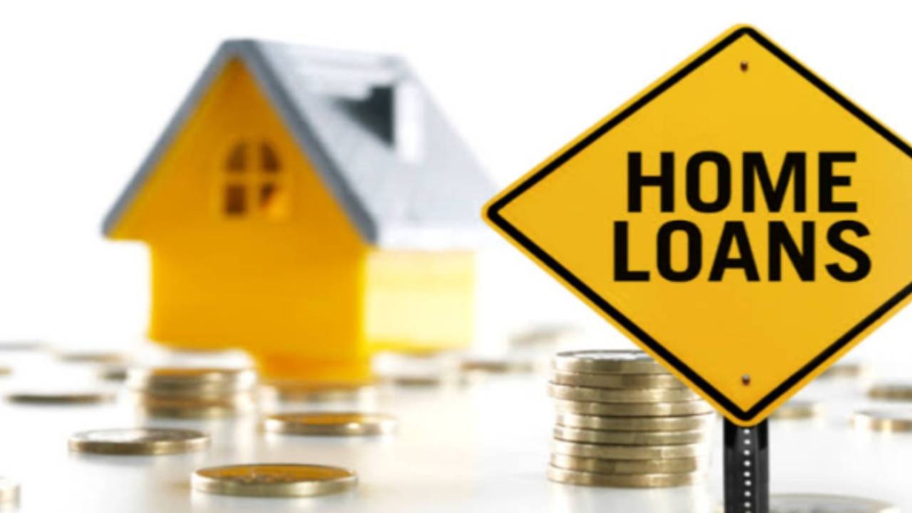 Home Loans EMI : మీరు హోం లోన్ తీసుకున్నారా? దిగొస్తున్న వడ్డీ రేట్లు.. ఈఎంఐల భారం ఇలా తగ్గించుకోవచ్చు.. ఫుల్ డిటెయిల్స్..! Home Loans EMI : మీరు హోం లోన్ తీసుకున్నారా? దిగొస్తున్న వడ్డీ రేట్లు.. ఈఎంఐల భారం ఇలా తగ్గించుకోవచ్చు.. ఫుల్ డిటెయిల్స్..!