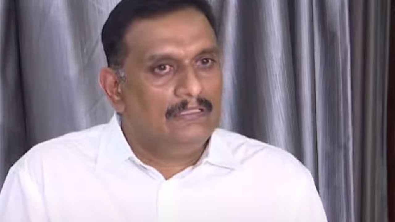Women World Cup: విశాఖ వేదికగా ఉమెన్ వరల్డ్ కప్ పోటీలు, ఐపీఎల్ మ్యాచులు- కేశినేని చిన్ని Women World Cup: విశాఖ వేదికగా ఉమెన్ వరల్డ్ కప్ పోటీలు, ఐపీఎల్ మ్యాచులు- కేశినేని చిన్ని