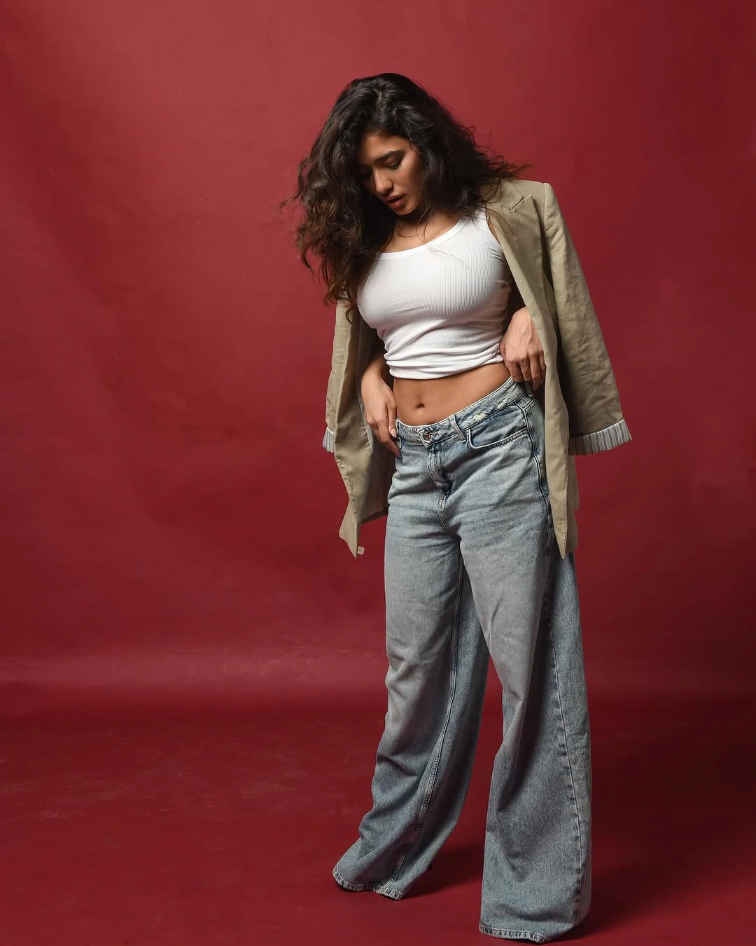 Ketika Sharma Sizzling Poses