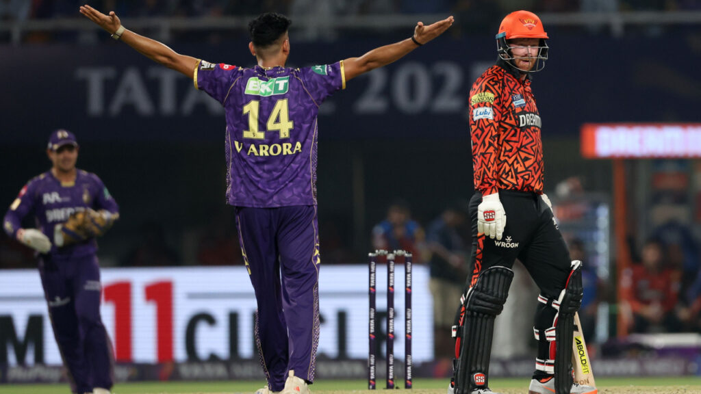 Kolkata crush Hyderabad by 80 runs