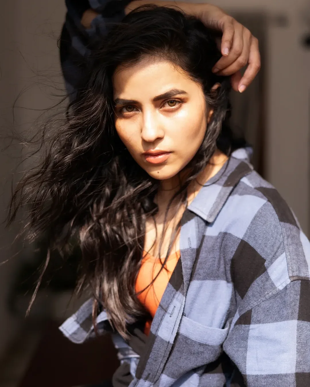 Komalee Prasad Sizzling Photos in Jeans and Shirt