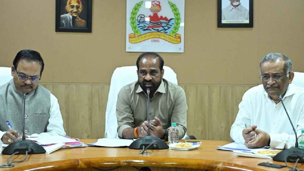 Minister Satya Kumar Yadav