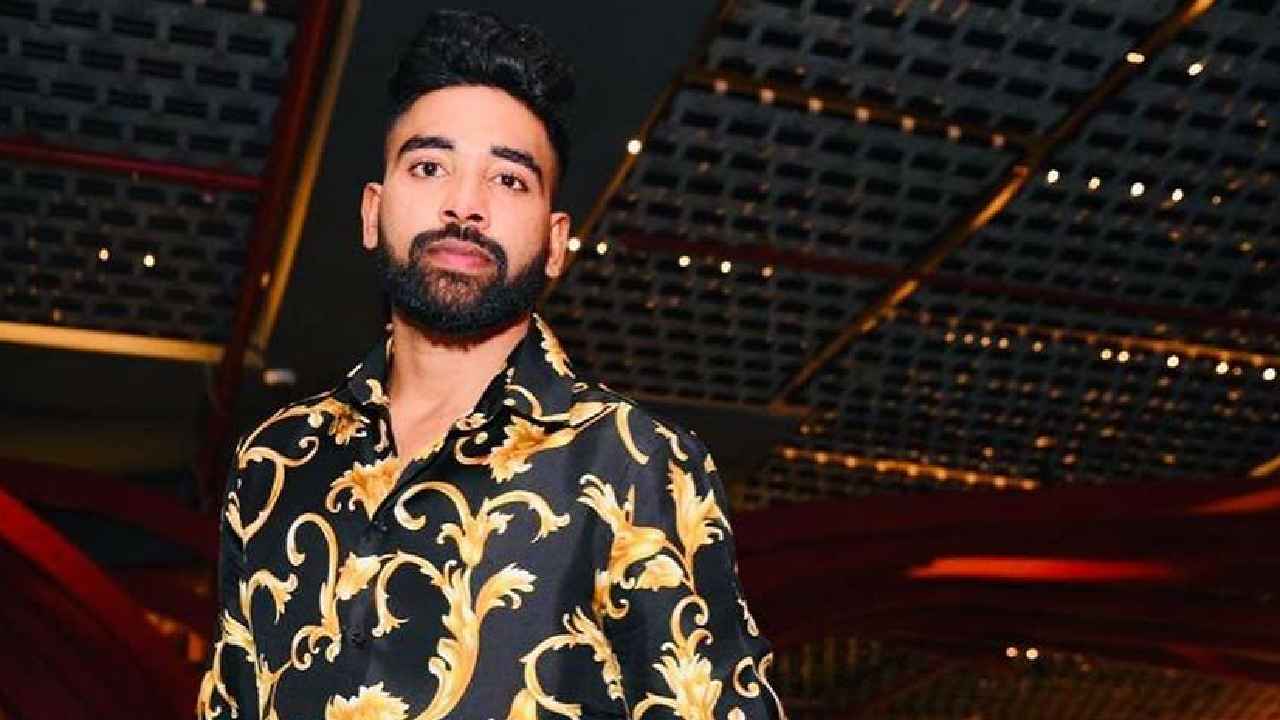 Mohammed Siraj Net Worth : భారత క్రికెటర్ మహమ్మద్ సిరాజ్ ఆస్తుల గురించి తెలిస్తే మైండ్ బ్లాక్.. శాలరీ ఎంత, ఏయే బ్రాండ్లు డీల్ చేస్తున్నాడు.. Mohammed Siraj Net Worth : భారత క్రికెటర్ మహమ్మద్ సిరాజ్ ఆస్తుల గురించి తెలిస్తే మైండ్ బ్లాక్.. శాలరీ ఎంత, ఏయే బ్రాండ్లు డీల్ చేస్తున్నాడు..