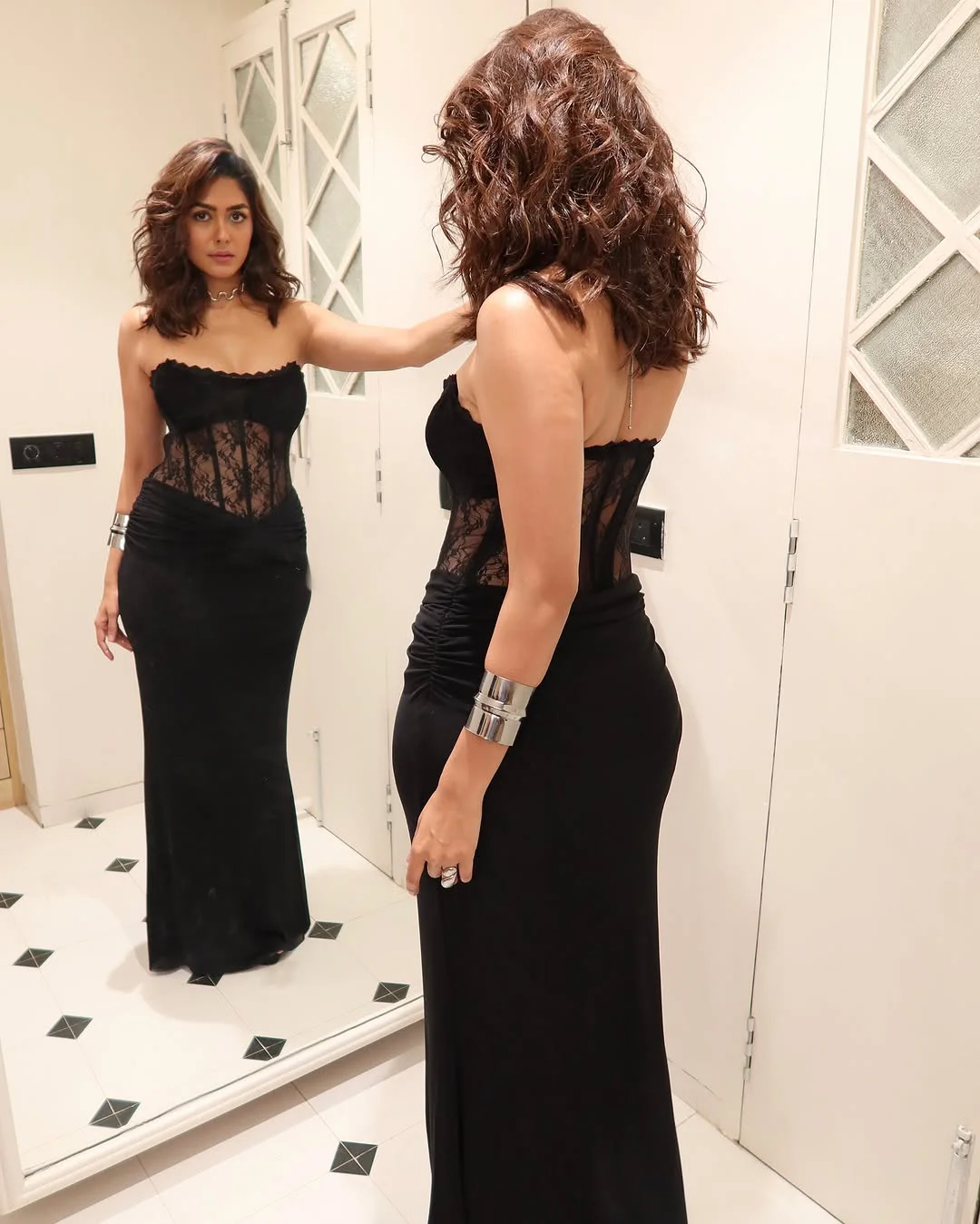 Mrunal Thakur Stunning Looks in Black Dress