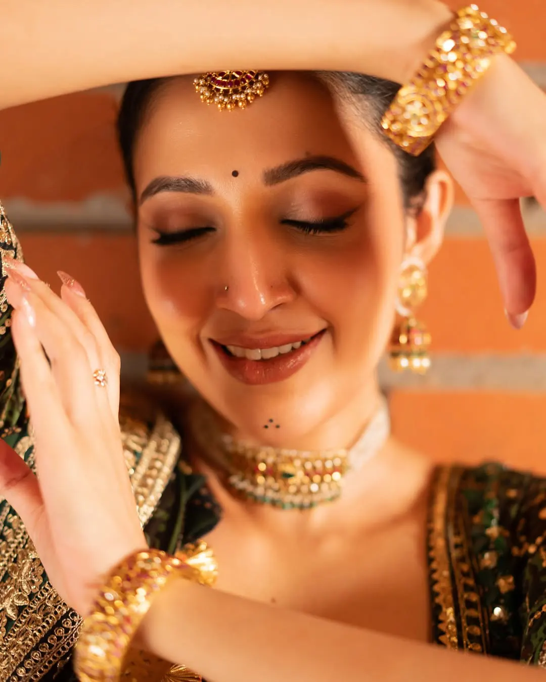 Neha Shetty Shines in Traditional Dress