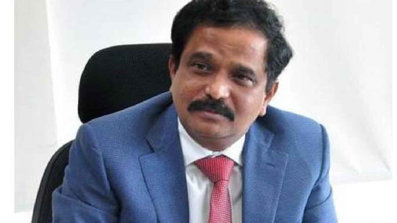 PSR Anjaneyulu Arrest: నటికి వేధింపుల కేసులో ఐపీఎస్ అధికారి పీఎస్ఆర్ ఆంజనేయులు అరెస్ట్.. PSR Anjaneyulu Arrest: నటికి వేధింపుల కేసులో ఐపీఎస్ అధికారి పీఎస్ఆర్ ఆంజనేయులు అరెస్ట్..