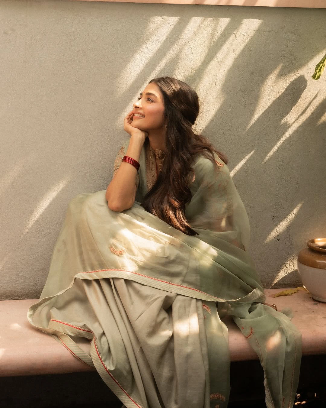 Pooja Hegde Cute Looks in Saree for Retro Promotions