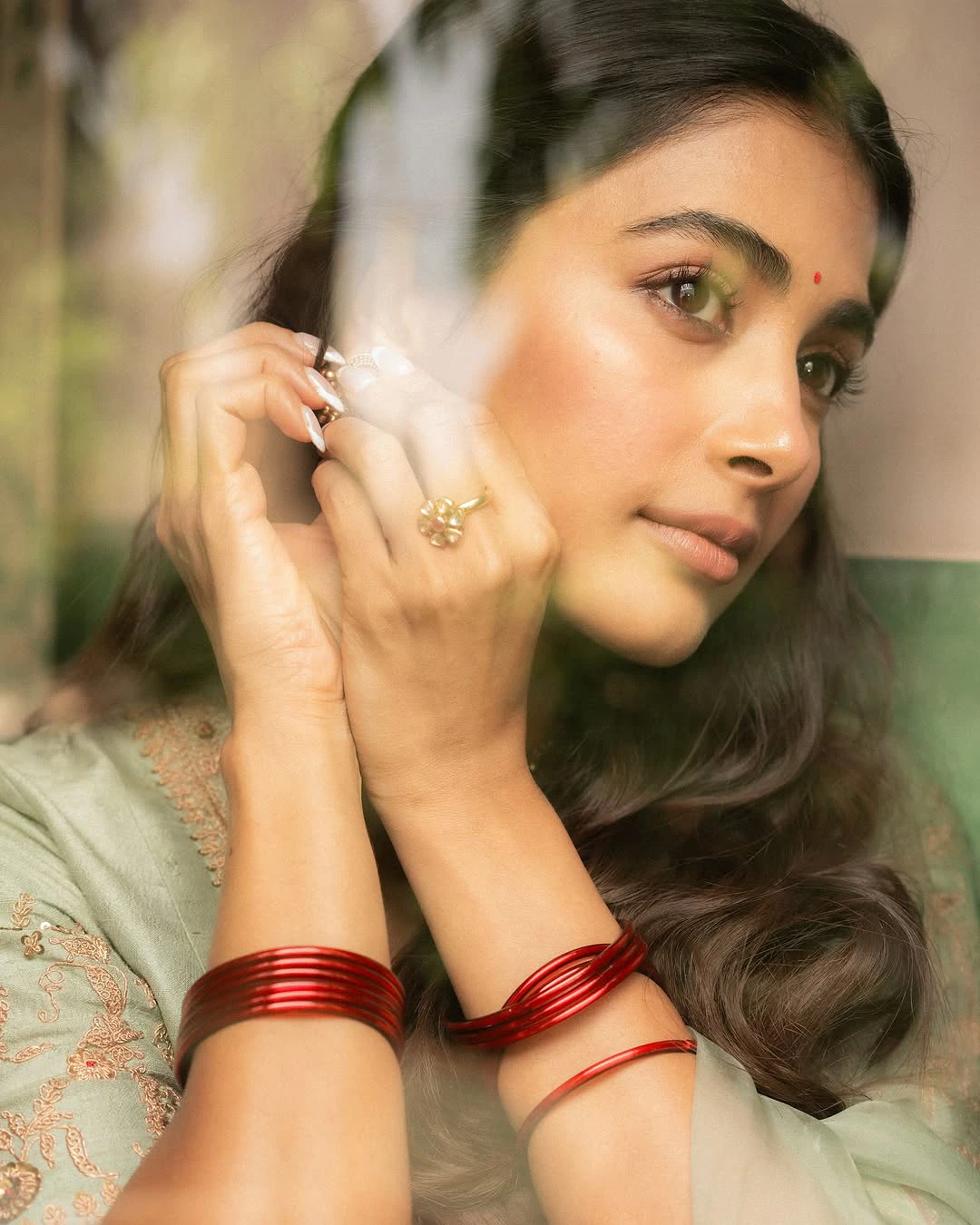 Pooja Hegde Cute Looks in Saree for Retro Promotions