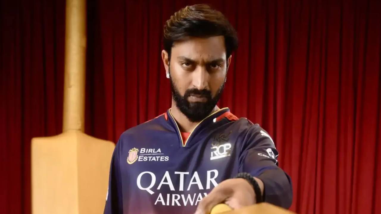 Krunal Pandya : ఐపీఎల్ ద్వారా గట్టిగానే సంపాదించిన కృనాల్ పాండ్యా.. అతడి మొత్తం ఆస్తి ఎంతంటే..? Krunal Pandya : ఐపీఎల్ ద్వారా గట్టిగానే సంపాదించిన కృనాల్ పాండ్యా.. అతడి మొత్తం ఆస్తి ఎంతంటే..?