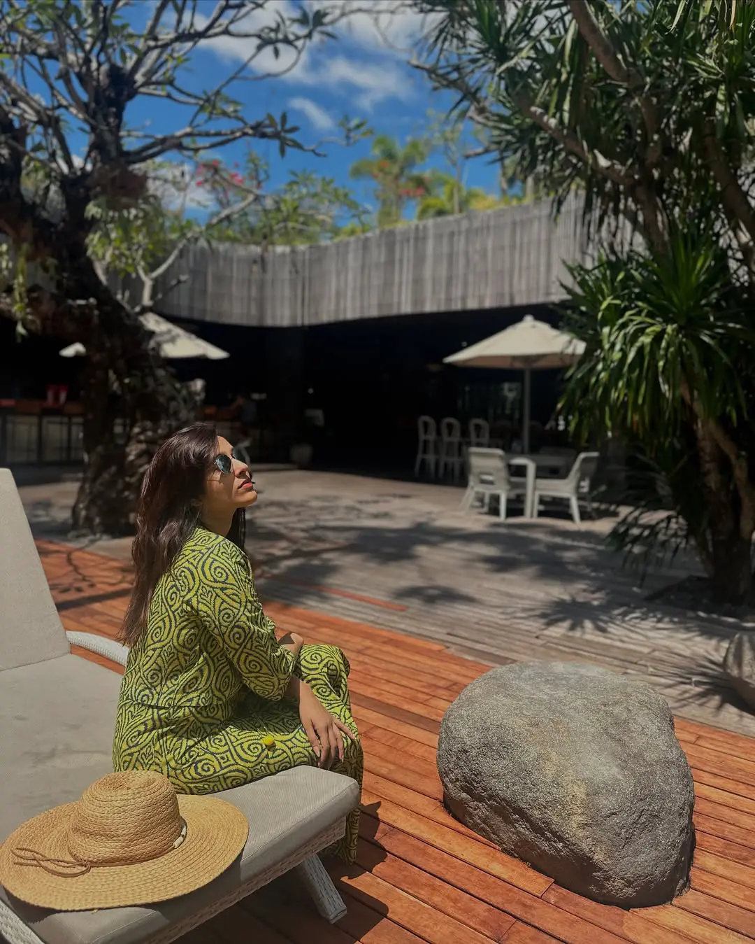 Anchor Rashmi Gautam Bali Vacation with Friends after Surgery