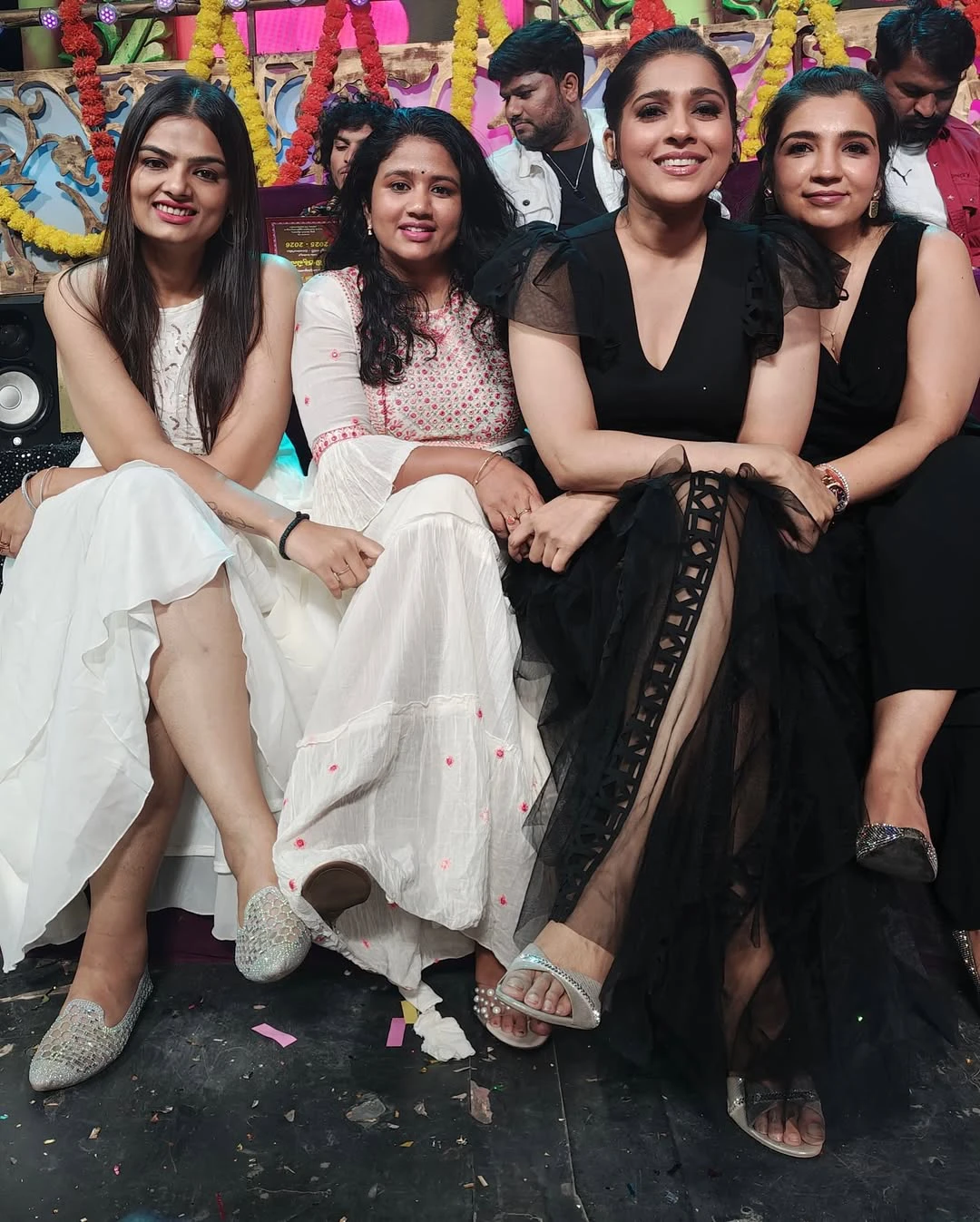 Anchor Rashmi Gautam Birthday Celebrations with Childhood Friends