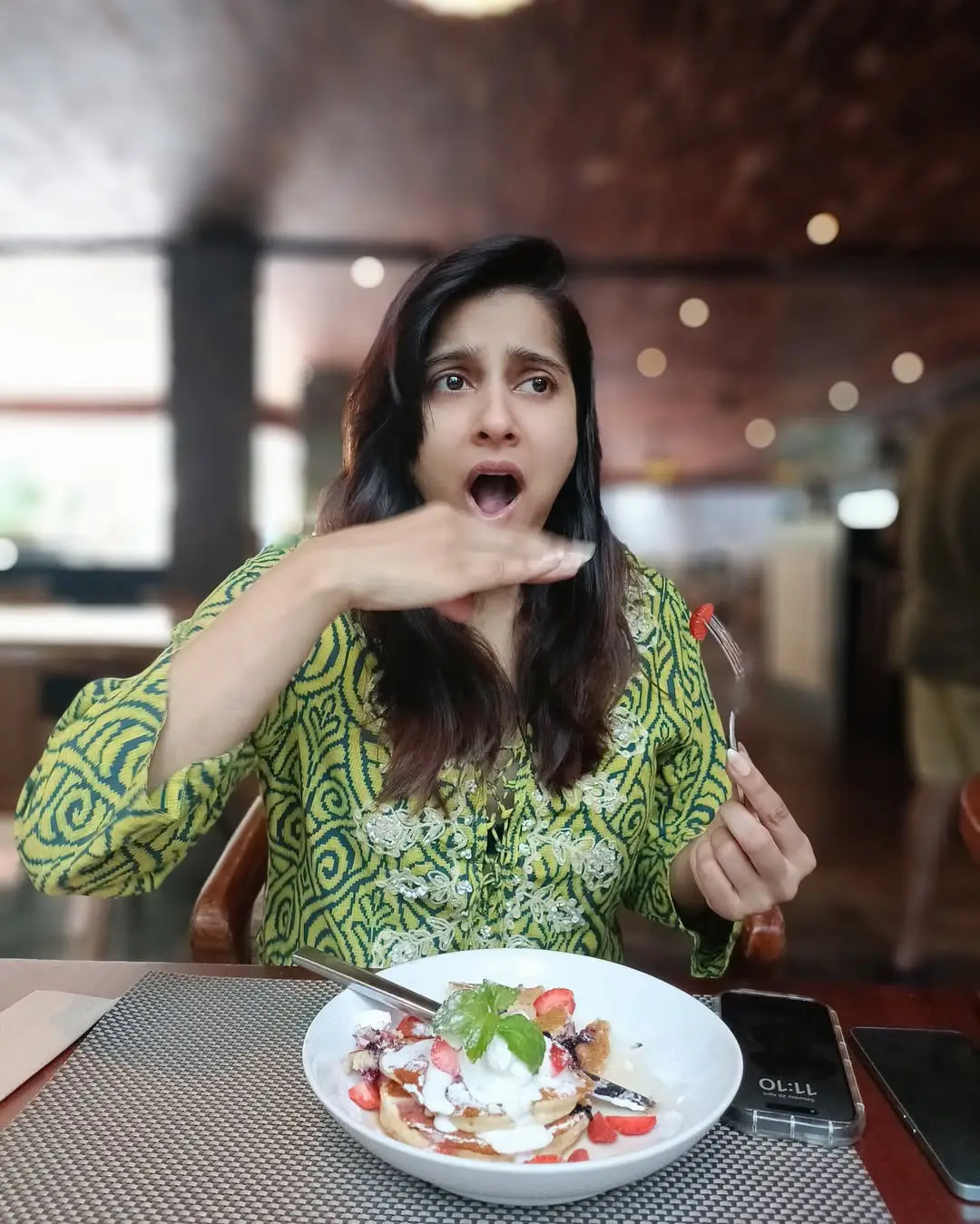 Anchor Rashmi Gautam Bali Vacation with Friends after Surgery