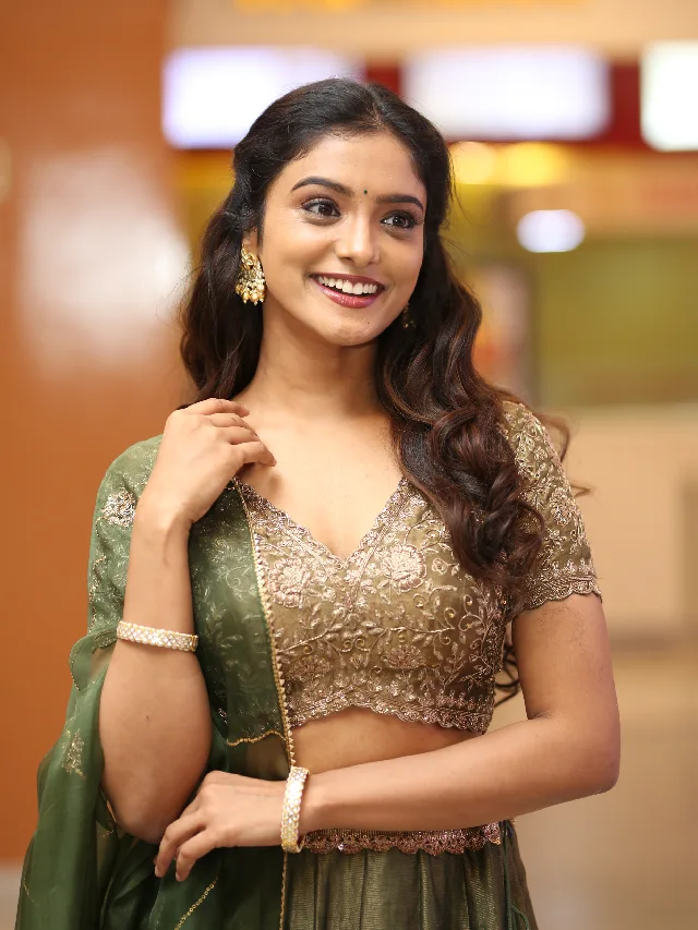 Roopa Koduvayur Cute Photos from Sarangapani Jathakam Trailer Launch Event