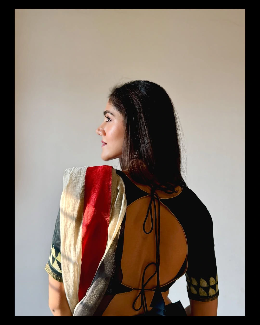 Simran Choudhary Cute Photos in Saree