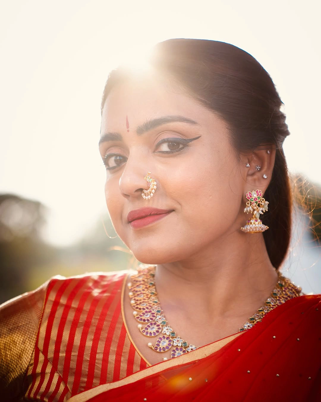 Vithika Sheru Dance Poses